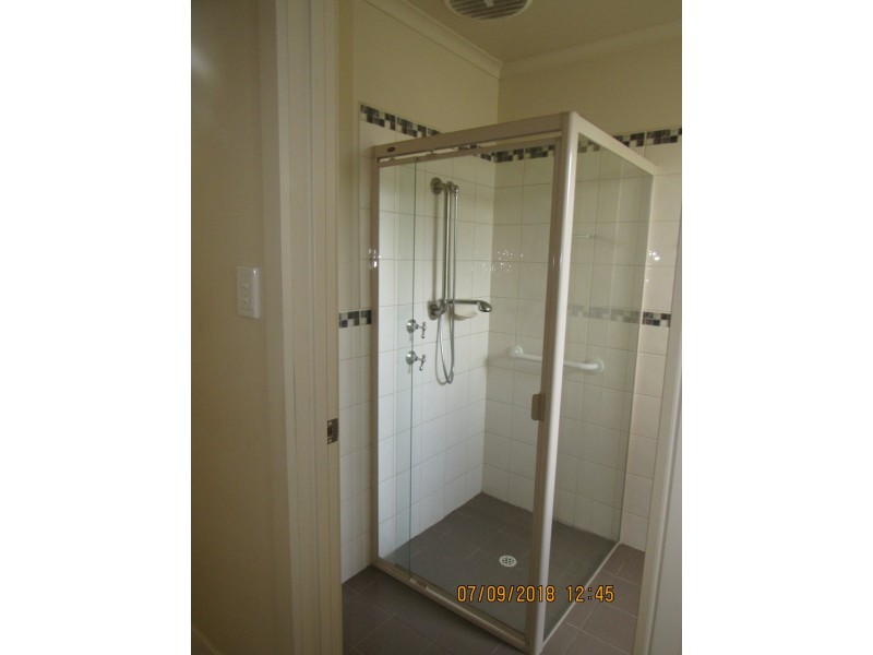 28 Leworthy Street, Victor Harbor SA 5211