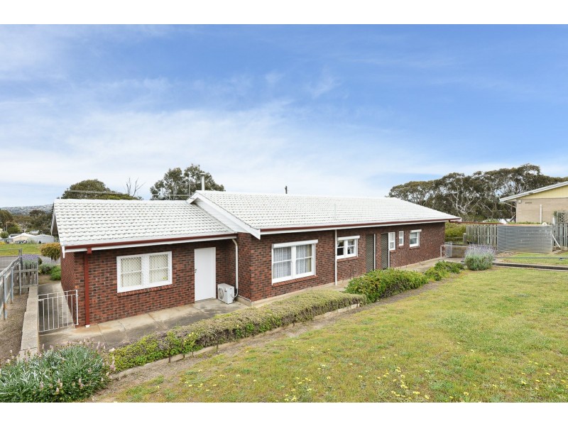 18 Keithalan Avenue, Victor Harbor SA 5211