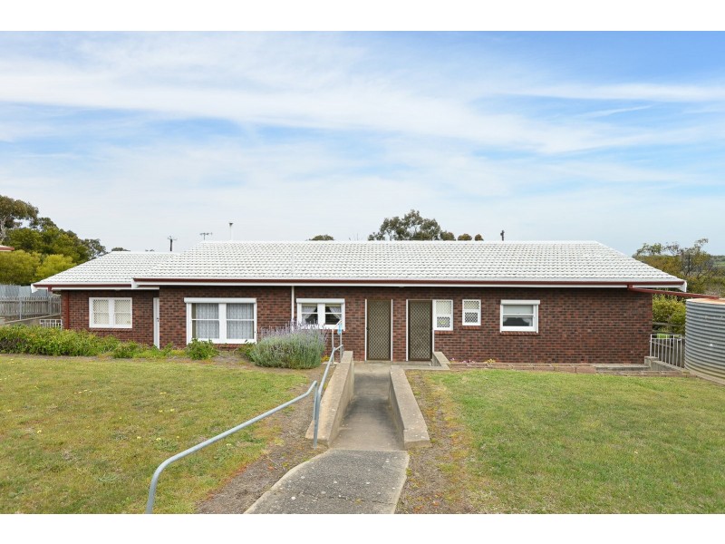 18 Keithalan Avenue, Victor Harbor SA 5211