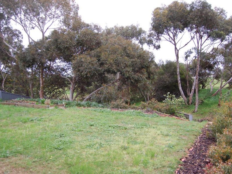 86 Rapid Drive, Mccracken SA 5211