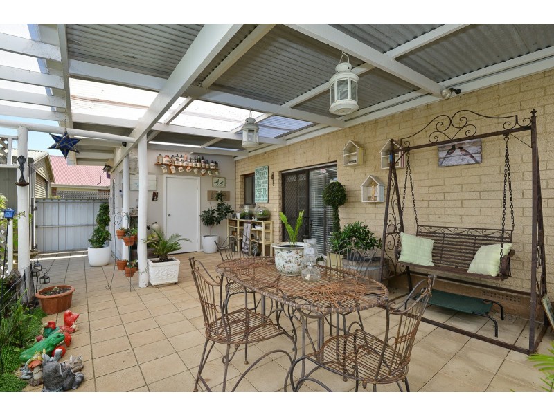37 Captain Sturt Parade, Hindmarsh Island SA 5214