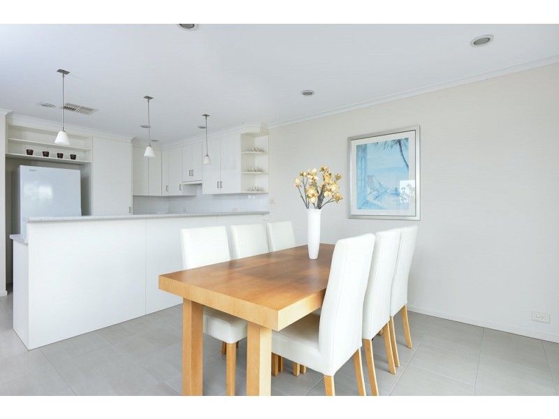 6 Aquamarine Boulevard, Hayborough SA 5211
