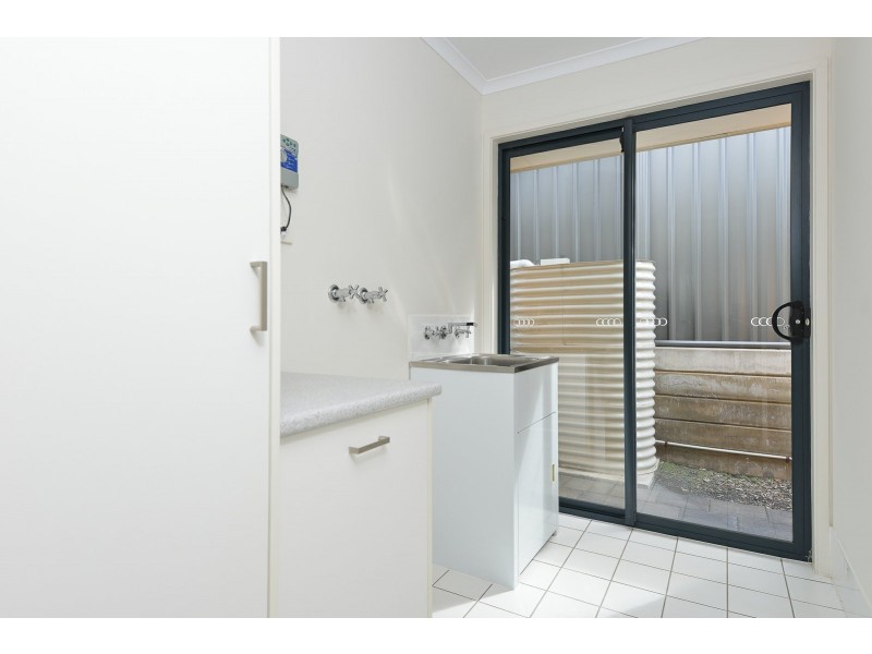 6 Aquamarine Boulevard, Hayborough SA 5211