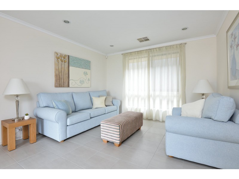6 Aquamarine Boulevard, Hayborough SA 5211