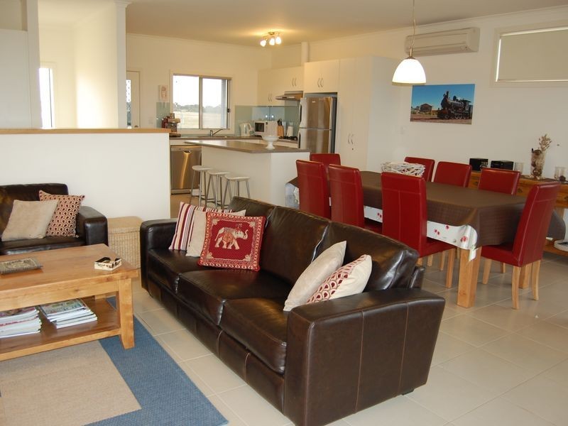 28 Basham Beach Road, Port Elliot SA 5212