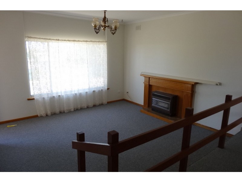 Unit 2/56 Pine Avenue, Victor Harbor SA 5211