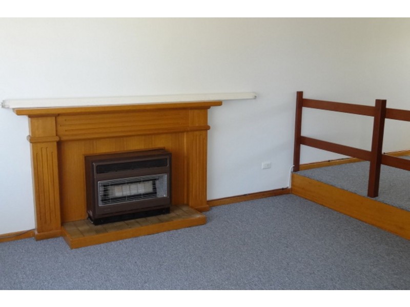 Unit 2/56 Pine Avenue, Victor Harbor SA 5211