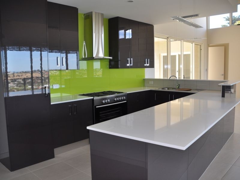 65 Warland Avenue, Victor Harbor SA 5211