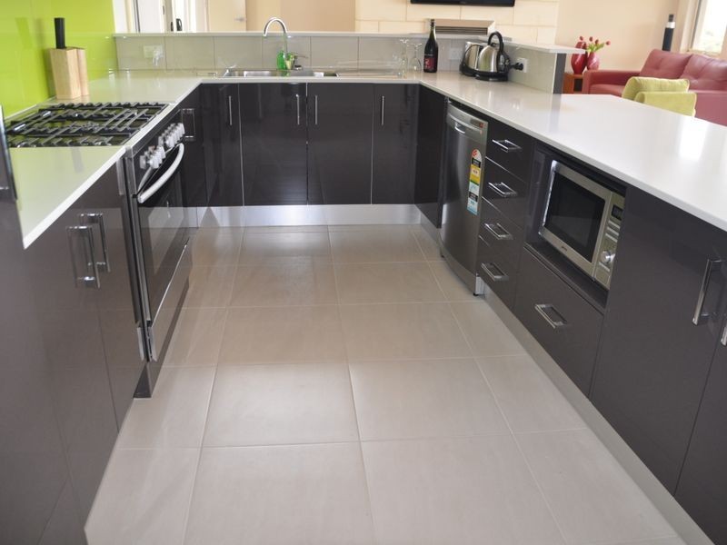 65 Warland Avenue, Victor Harbor SA 5211