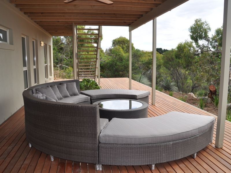 65 Warland Avenue, Victor Harbor SA 5211