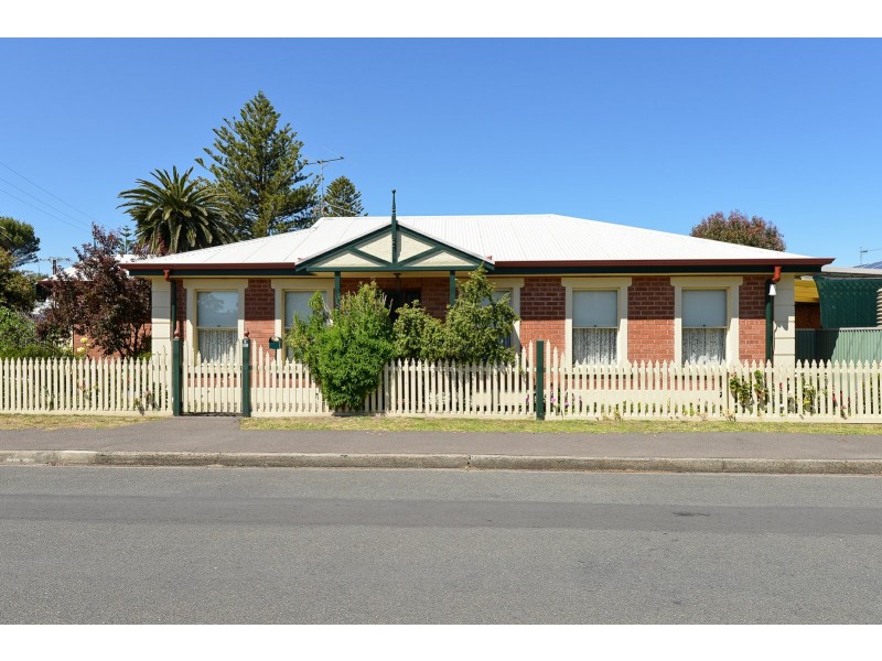110A Victoria Street, Victor Harbor SA 5211