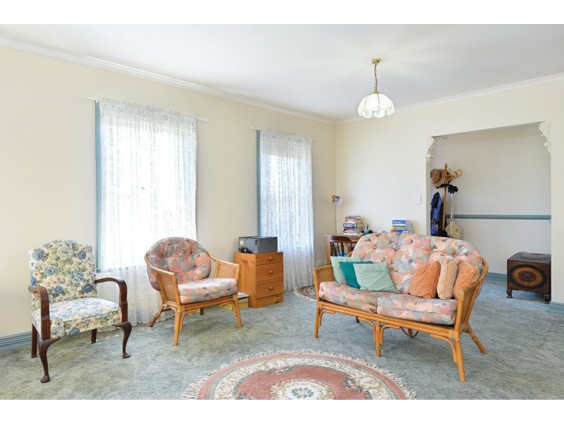 110A Victoria Street, Victor Harbor SA 5211