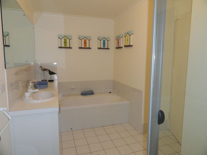 3/20 Flinders Parade, Victor Harbor SA 5211