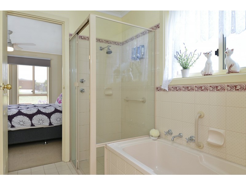 10a Pioneer Avenue, Port Elliot SA 5212