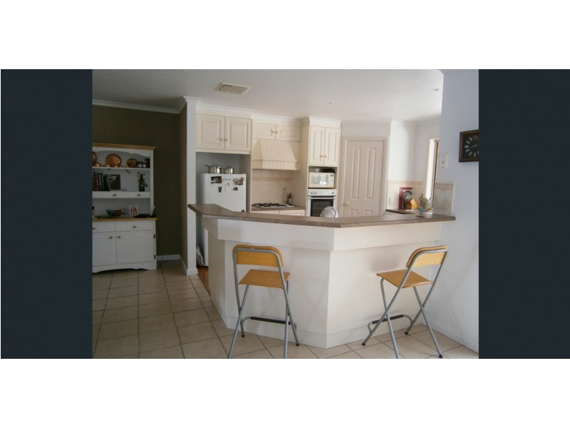 2 Goode Street, Goolwa SA 5214