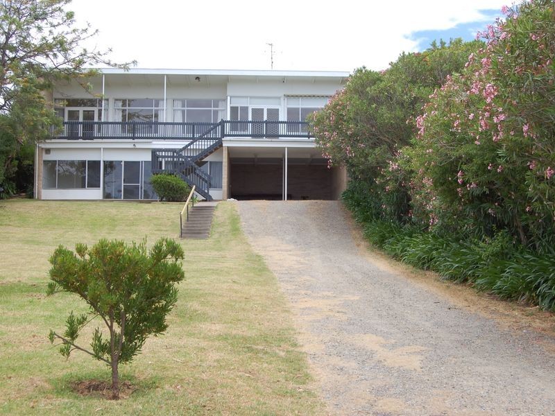 9 Moonya Avenue, Encounter Bay SA 5211