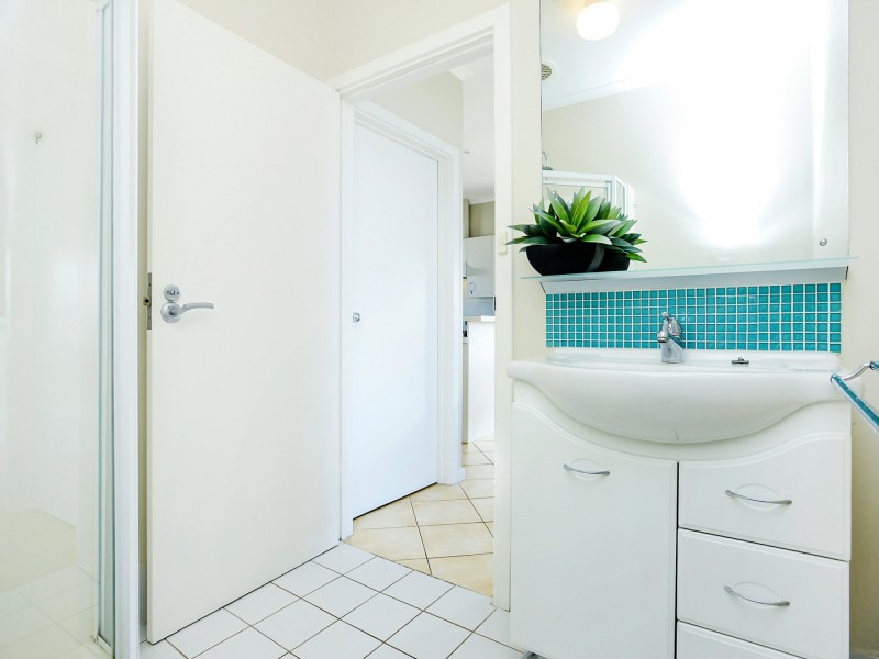 1/20 Flinders Parade, Victor Harbor SA 5211
