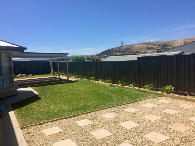 10 Emerald Drive, Hayborough SA 5211