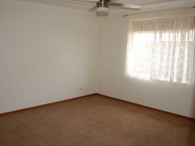 2 Manning Avenue, Encounter Bay SA 5211