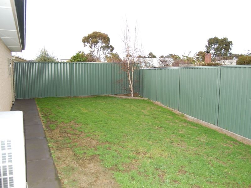 2 Manning Avenue, Encounter Bay SA 5211