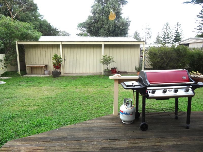 10 Park Ave, Encounter Bay SA 5211