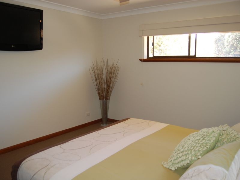 1 Norfolk Avenue, Victor Harbor SA 5211