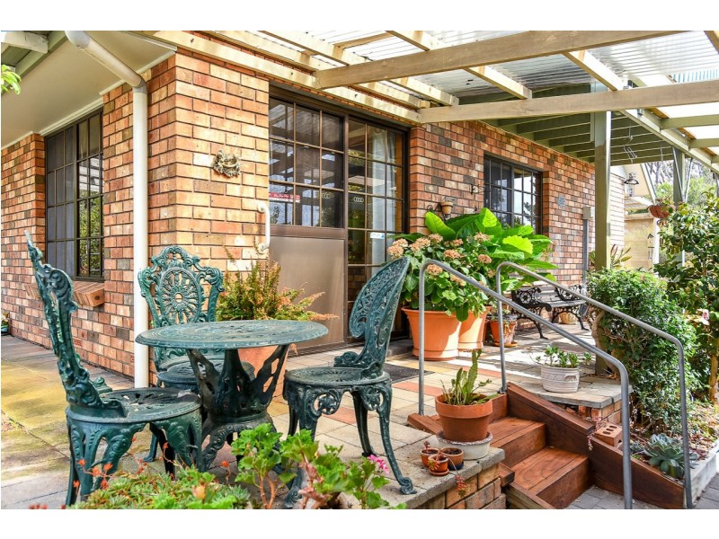 62 Day Road, Victor Harbor SA 5211