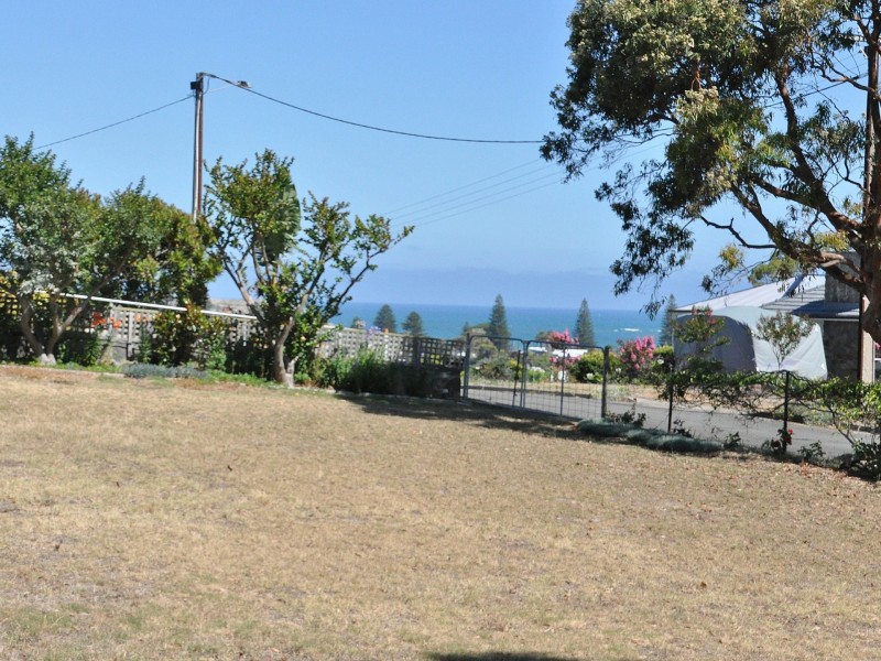 22 Lawson Street, Victor Harbor SA 5211