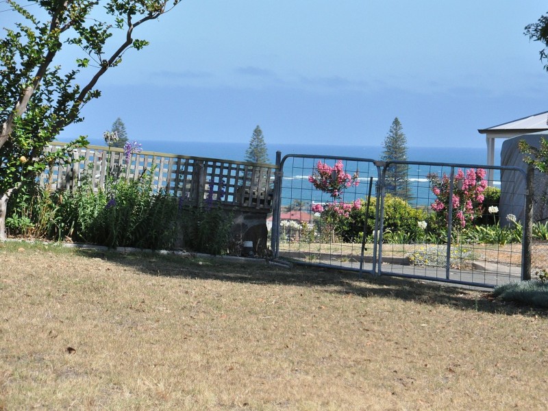 22 Lawson Street, Victor Harbor SA 5211