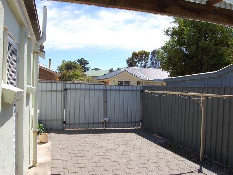 1/12 Carlyle Street, Victor Harbor SA 5211