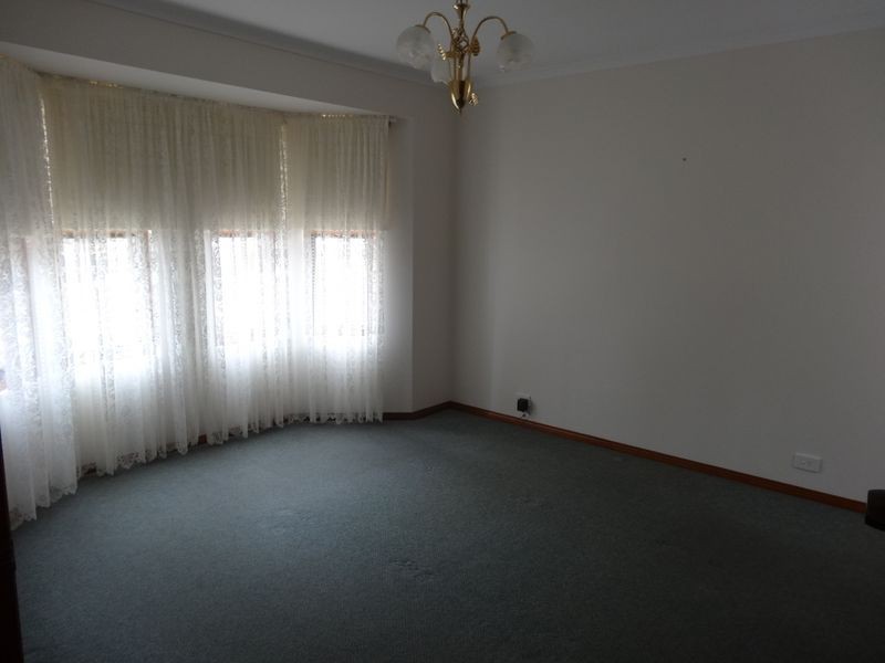 14 Petrel Avenue, Encounter Bay SA 5211