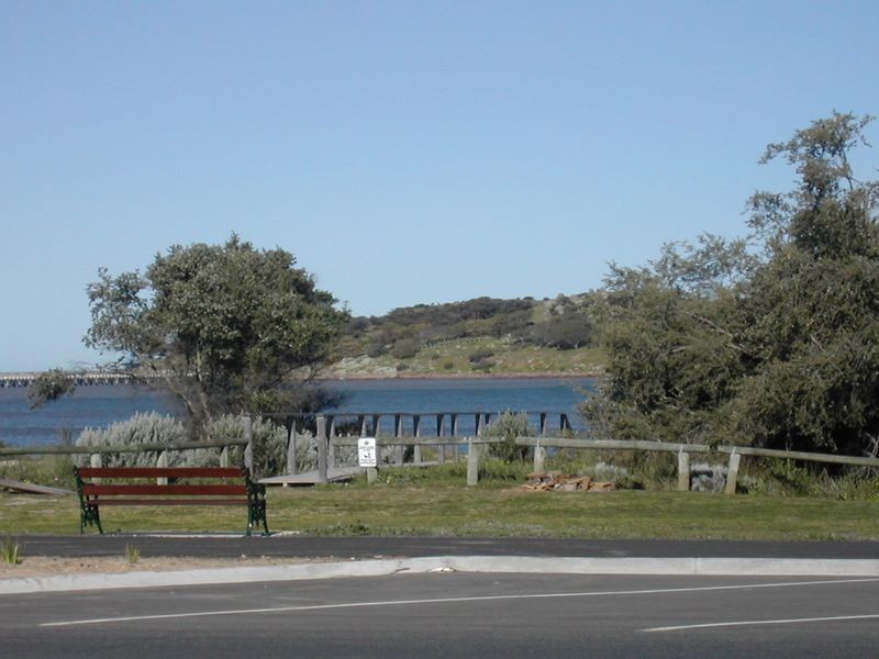 1/30 The Esplanade, Victor Harbor SA 5211