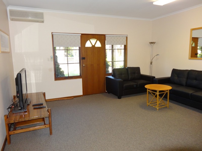 7 Forrest Street, Victor Harbor SA 5211