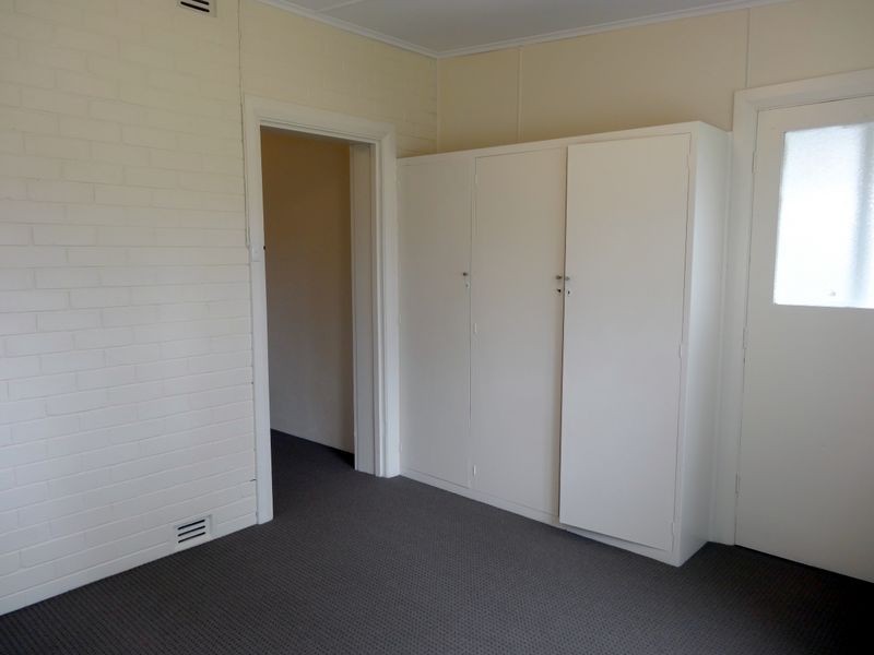 6 Petrel Avenue, Encounter Bay SA 5211