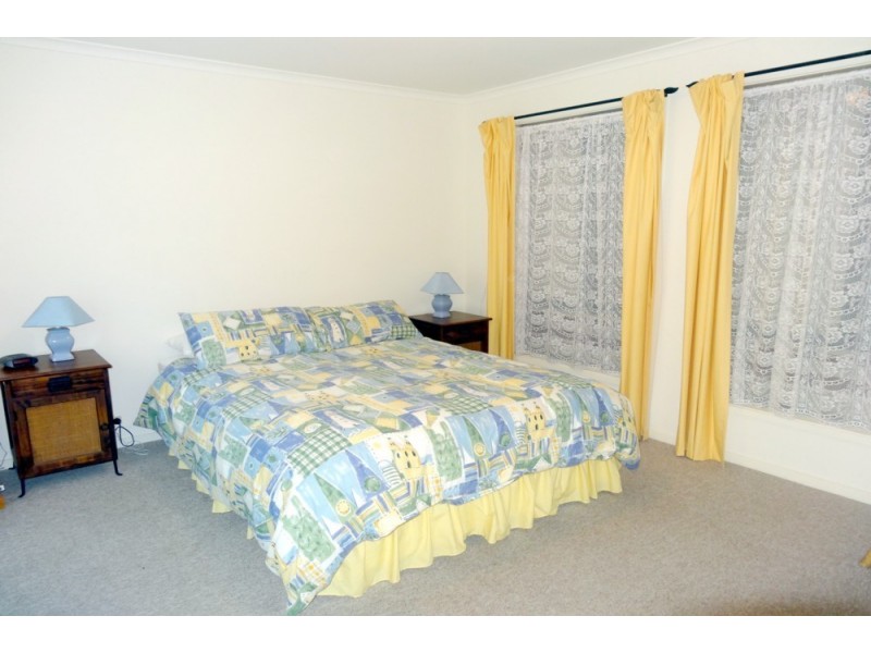 14 Galpin Avenue, Victor Harbor SA 5211