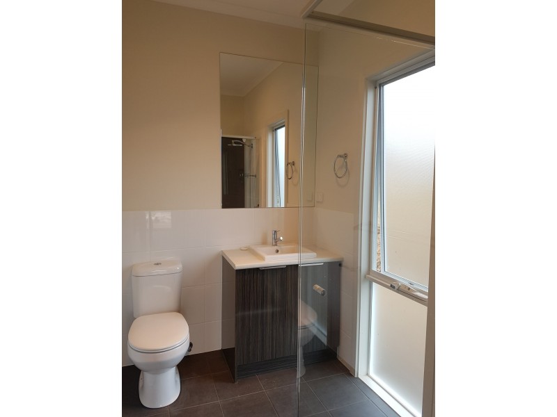 4 Laxton Street, Mccracken SA 5211