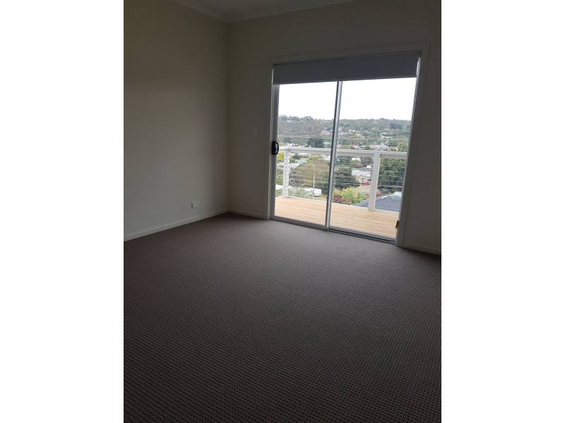 4 Laxton Street, Mccracken SA 5211