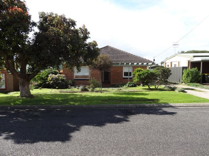 8 Pioneer Avenue, Port Elliot SA 5212