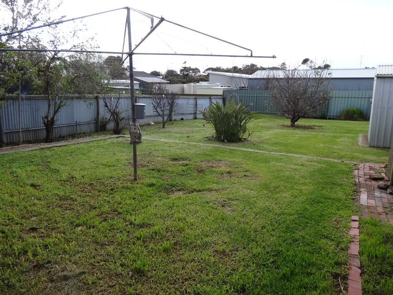 8 Pioneer Avenue, Port Elliot SA 5212