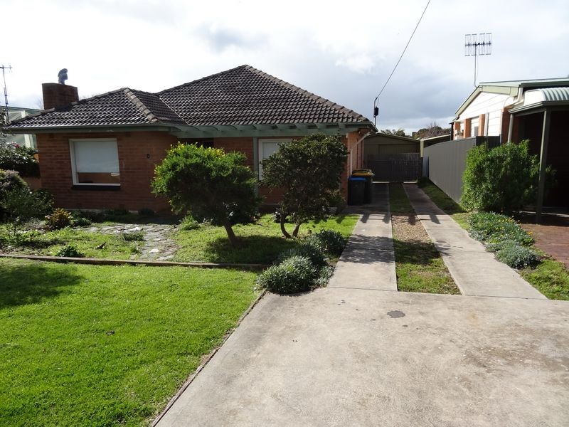 8 Pioneer Avenue, Port Elliot SA 5212