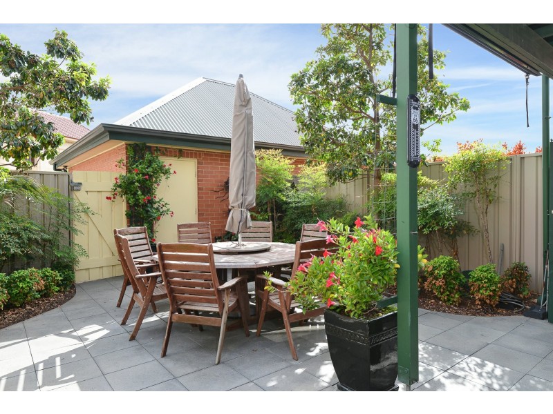 12A Esplanade, Victor Harbor SA 5211