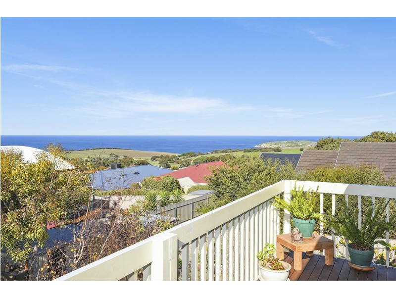 24 Three Gullies Road, Encounter Bay SA 5211