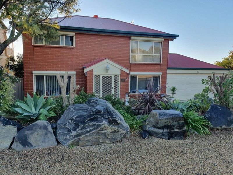 24 Three Gullies Road, Encounter Bay SA 5211