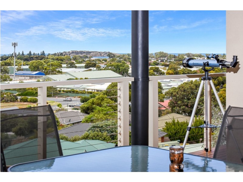 11 Rymill Avenue, Encounter Bay SA 5211