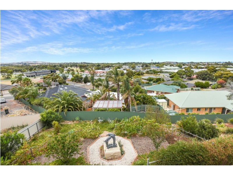 11 Rymill Avenue, Encounter Bay SA 5211