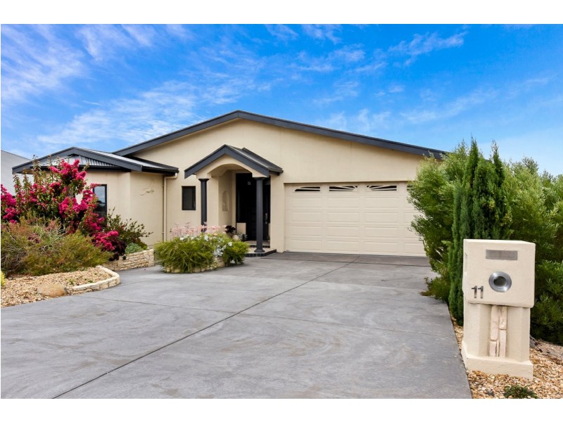 11 Rymill Avenue, Encounter Bay SA 5211