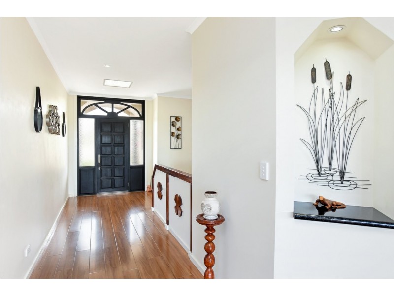 11 Rymill Avenue, Encounter Bay SA 5211