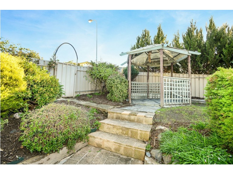 8 Zilm Court, Encounter Bay SA 5211