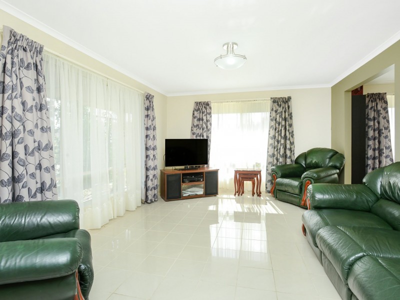1 Dutton Street, Hayborough SA 5211