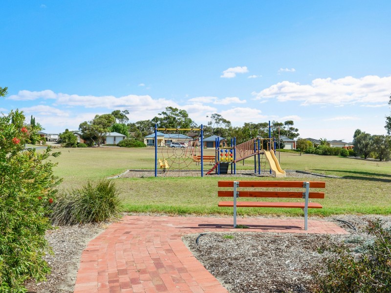 1 Dutton Street, Hayborough SA 5211